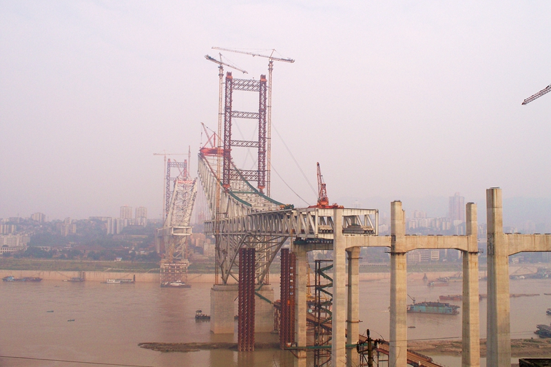 10參建時(shí)為世界上跨度最大的拱橋——重慶朝天門(mén)大橋（2009年）.jpg